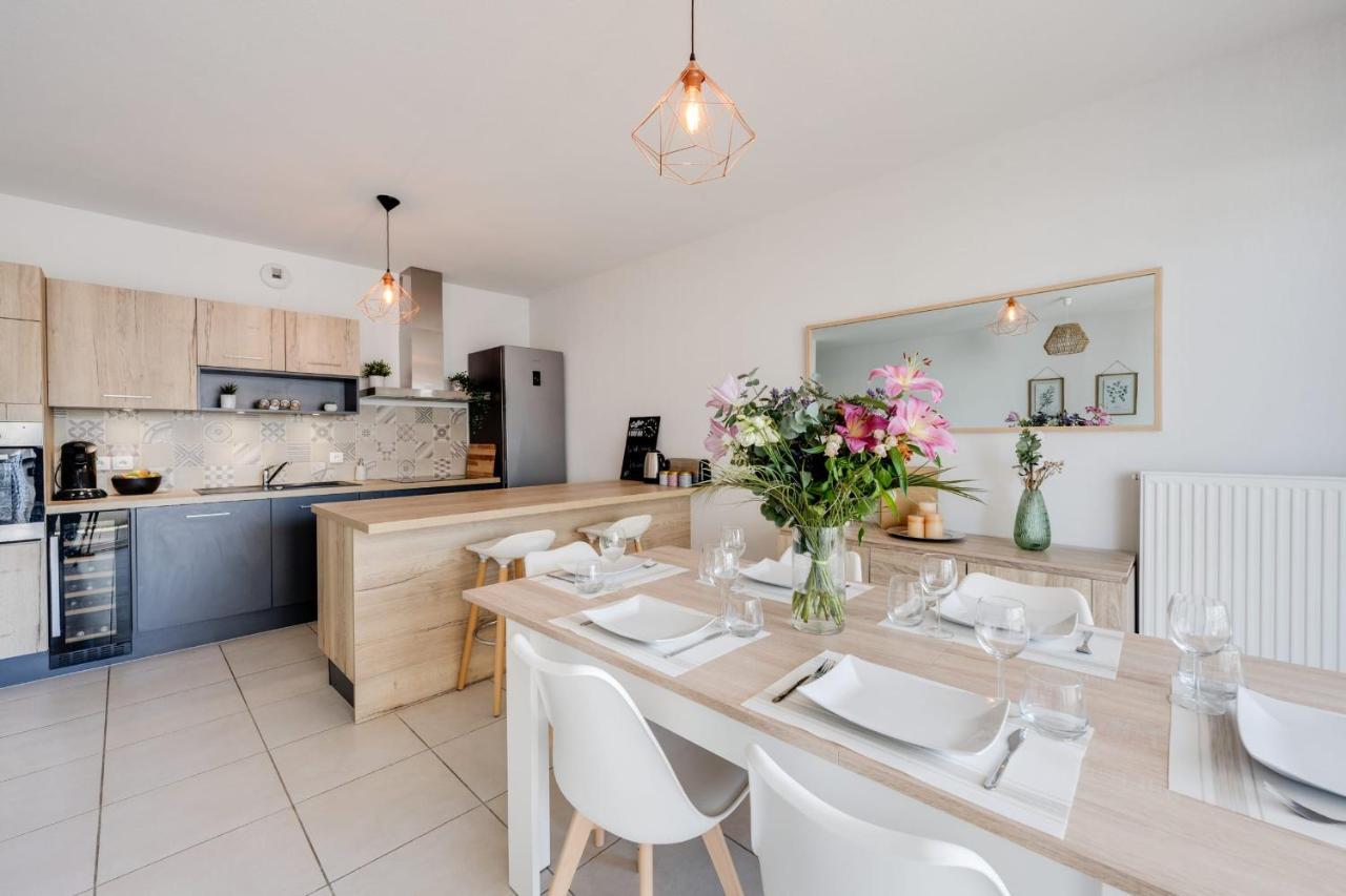 Au Fil Du Thiou - 2 Bedrooms - Parking Annecy Exterior photo